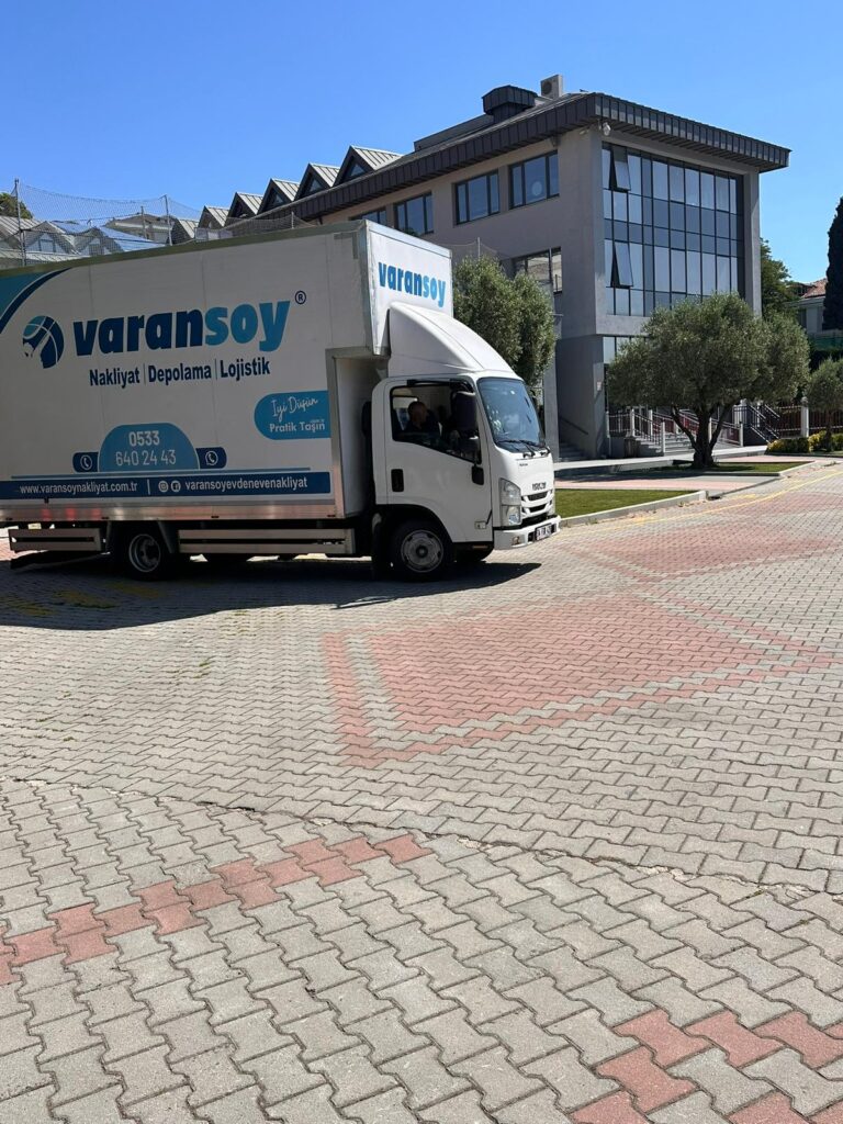 Okul Eşyaları Taşıma